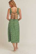 Load image into Gallery viewer, The Summer Dress