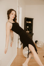 Load image into Gallery viewer, Arabella Ribbed Midi Dress